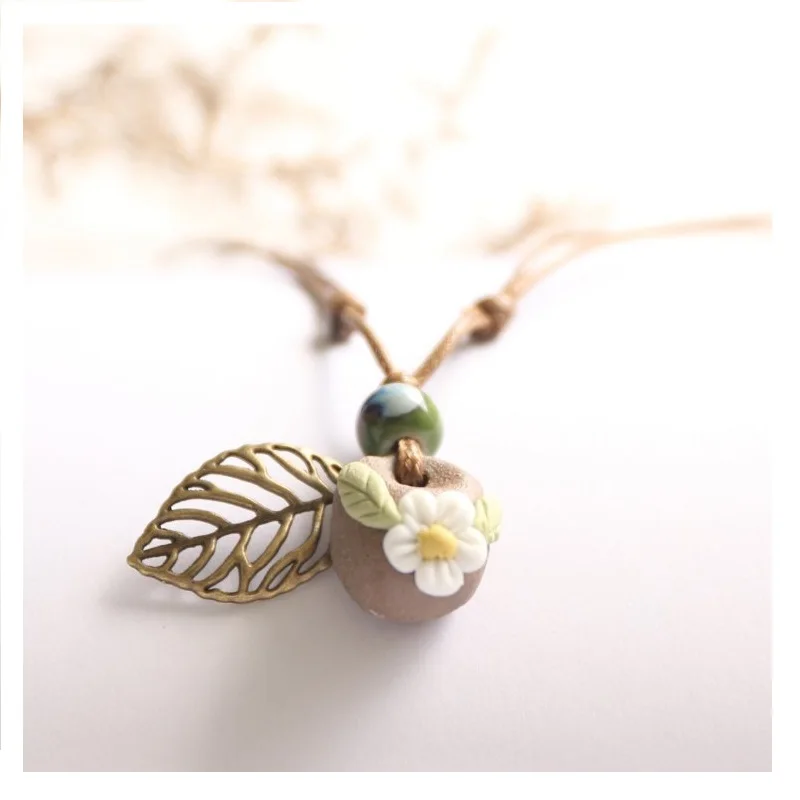 Керамические украшения ручной работы оригинальные маленькие свежие Sennu Fengshi цветок серии ожерелье пчела кусок/Бронзовый лист кусок