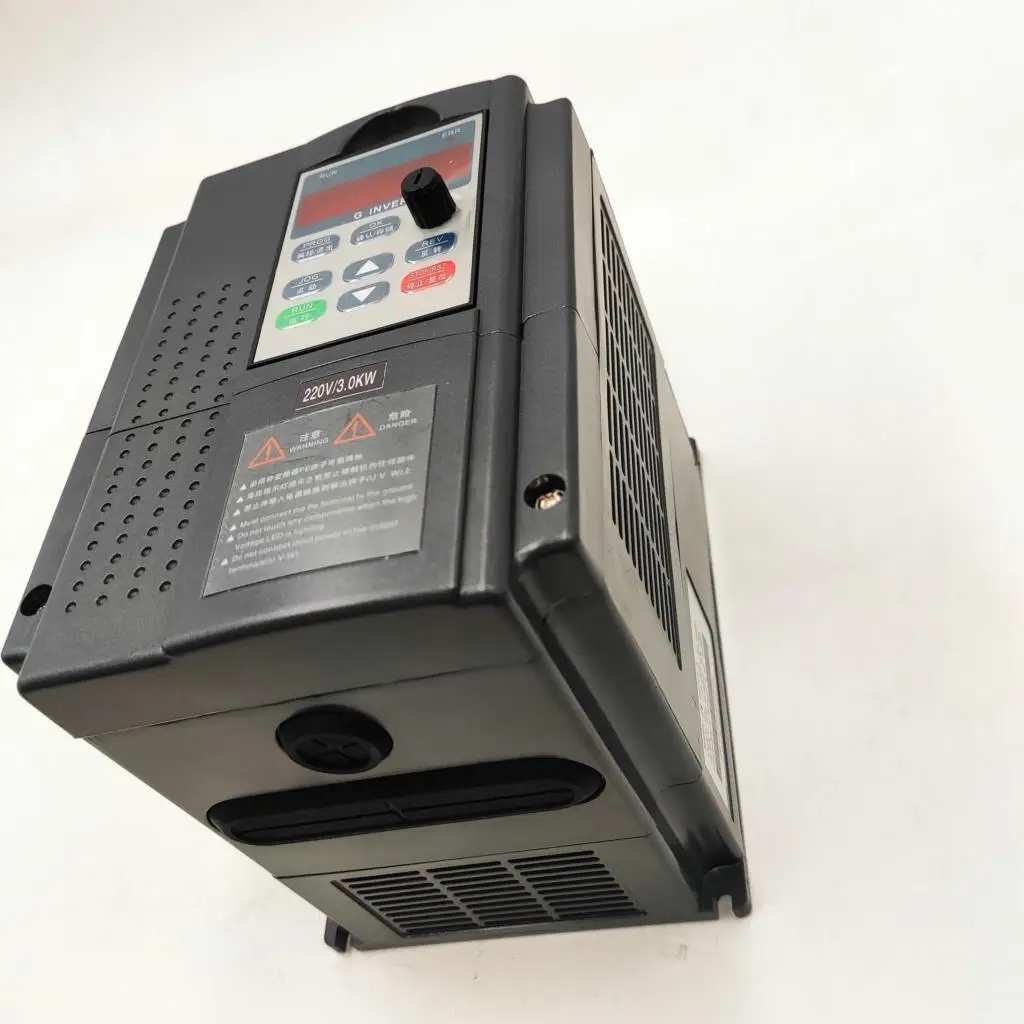 VFD 3 кВт 220 В однофазный вход и выход 3 фазы 220 В инвертор частоты