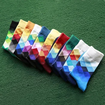 

LNRRABC 2018 Trendy 10 Colors 1 Pair Men Fashion Elegant Cotton British Style Plaid Gradient Color Business Casual Crew Socks