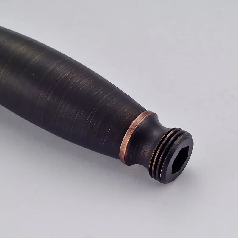 D813-4