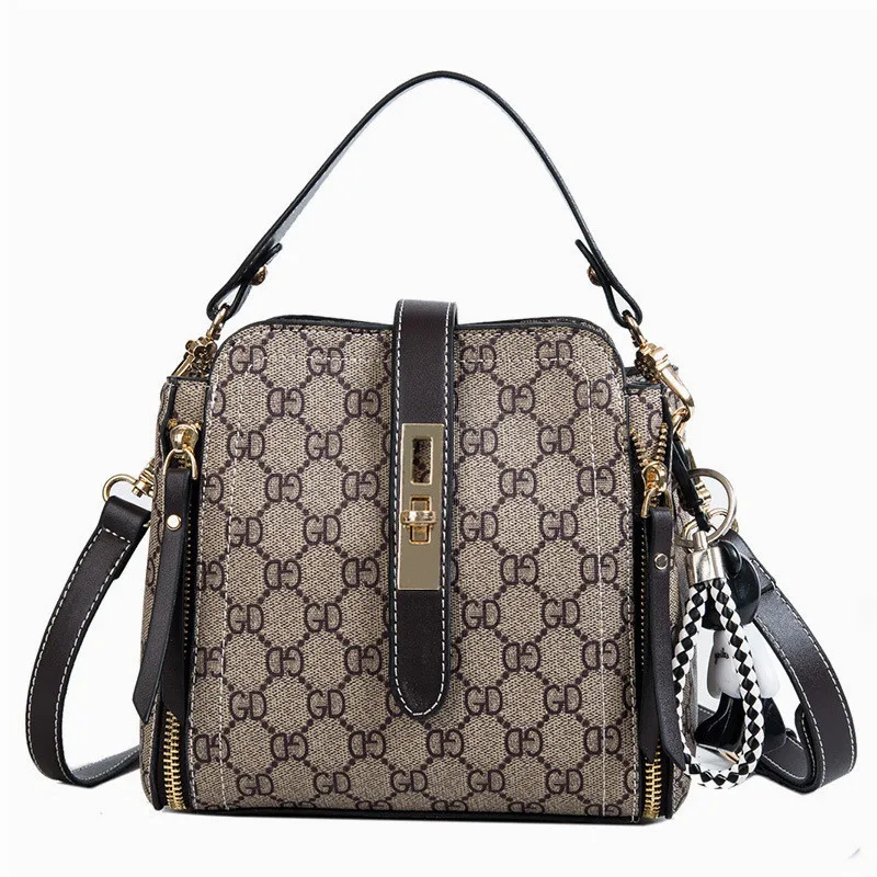 

2019 New Fashion Shoulder Bags for Women High Quality Makeup&Phone Package Luxury Crossbody Bag PU Leather Leisure Party Pockets