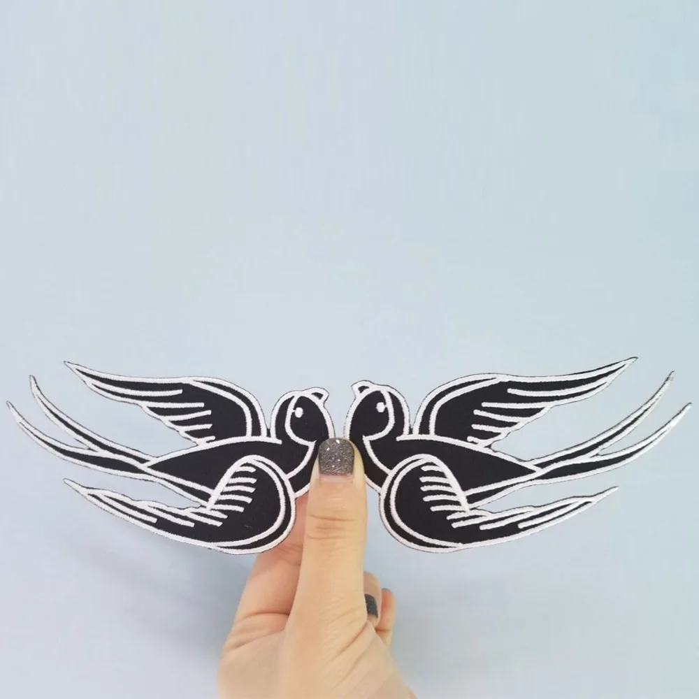G070 Tattoo Sparrow Swallow Embroidered Patch (4)