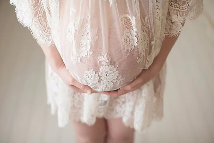 maternity photo shoots clothes