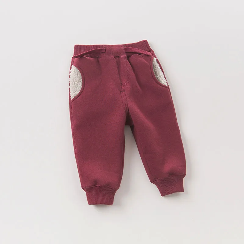 DB6532_0029_6Y3A7384