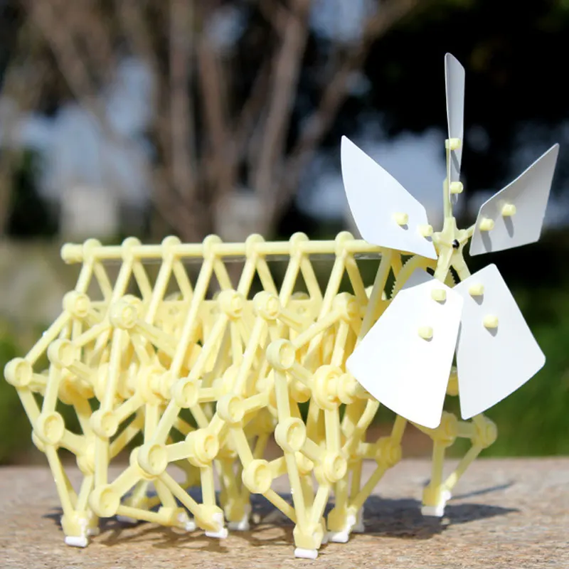 HUAILE Ceative образование игрушки для детей мини Strandbeest модель ветер Мощность животных