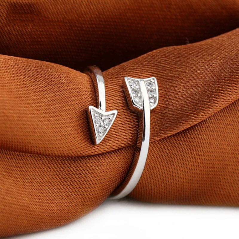 Qevila 2019 New Arrival Fashion Silver Plated Arrow Crystal Rings for Women Adjustable Engagement Ring Arrow Women Wedding Rings (4)