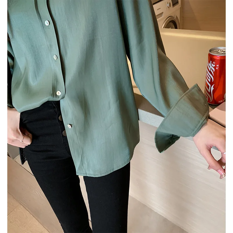 

Women Blouse Long Sleeve Blouse V-neck Shirts Casual Tops Blouse et Chemisier Mujer de Moda 2019 Vintage Satin White Shirt