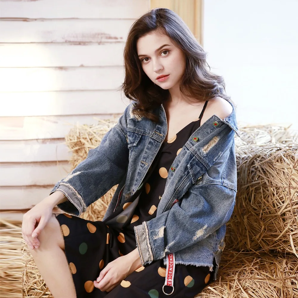 

New denim jacket Spring and Autumn Women's Loose Denim Jacket Denim tops Personality hole punk style Women Fashion clothing