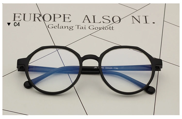 4963773070_1113961388_02