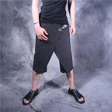 Новинка года мужская одежда стилист волос модные летние повседневные персонализированные кожаные пряжки на украшении капри брюки певица костюмы