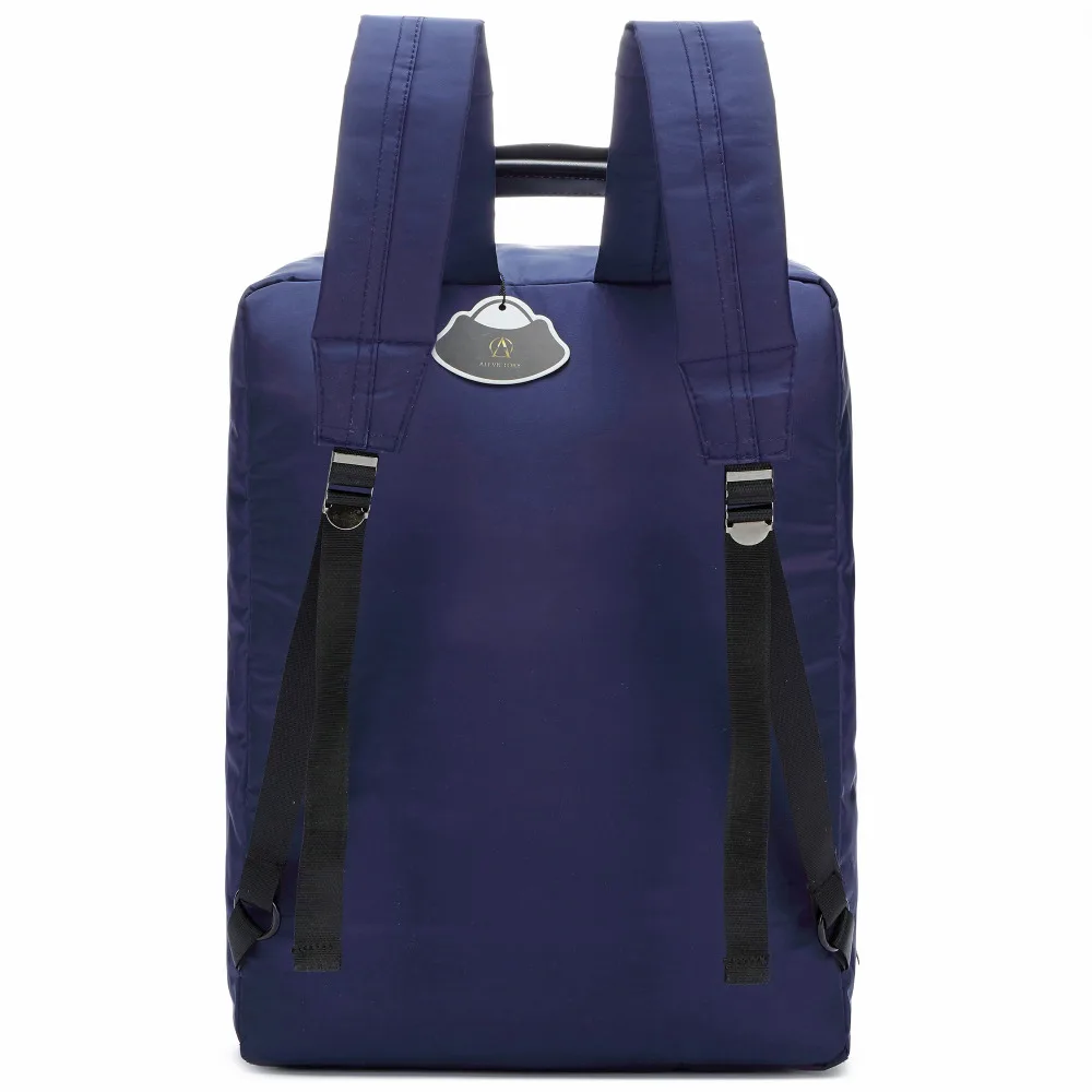 blue daypack (4)