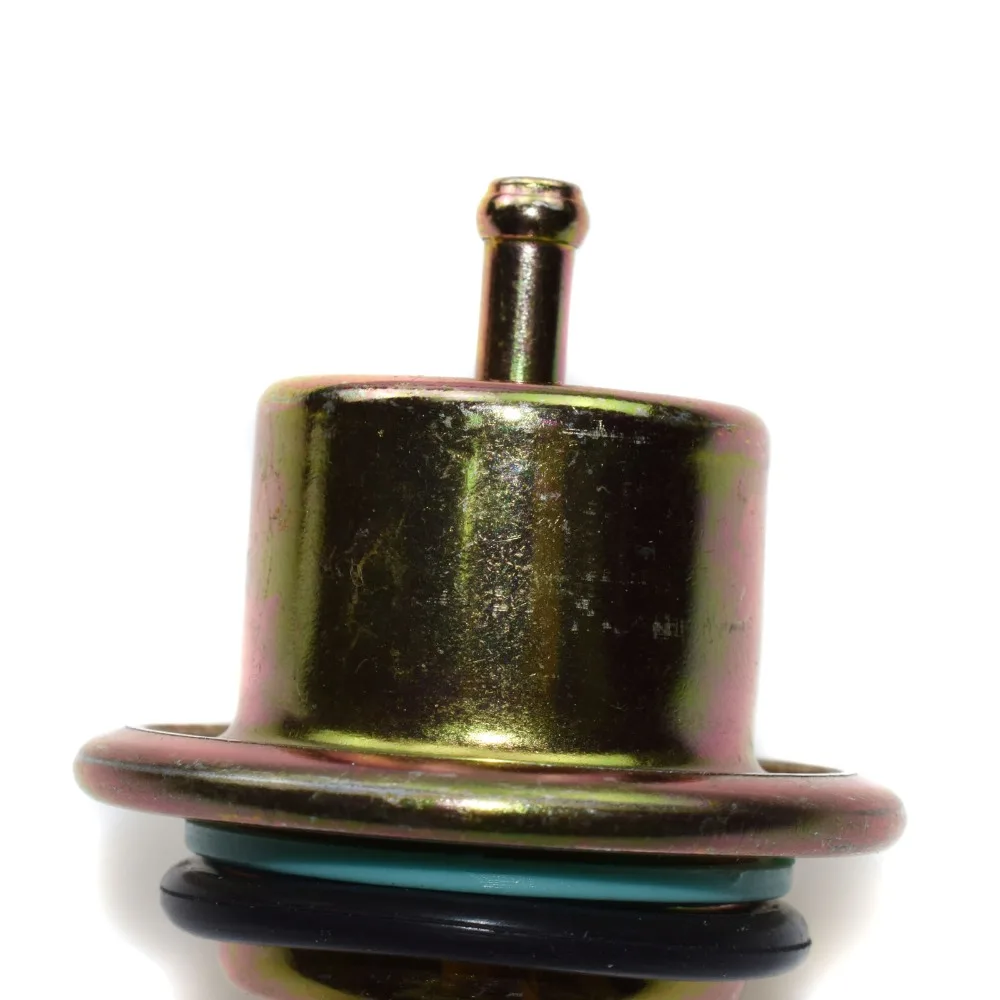 ISANCE Fuel Injection Pressure Regulator PR210 FP10071 PR210Q For Jeep Cherokee & Grand Cherokee Wrangler Dodge Dakota W250 W350