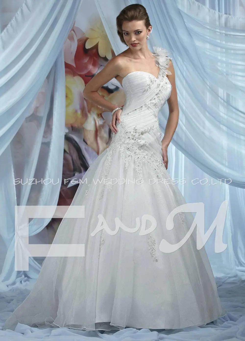 2013 F&ampM Collection Graceful White A-line Wedding Dress Sweetheart Appliques Pleats Beads Chapel Train Bridal Gown | Свадьбы и