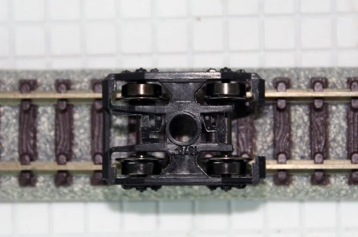 

10pcs / lot 1/160 Model Train N scale high rim psyllium RCOO bogie Free Shipping