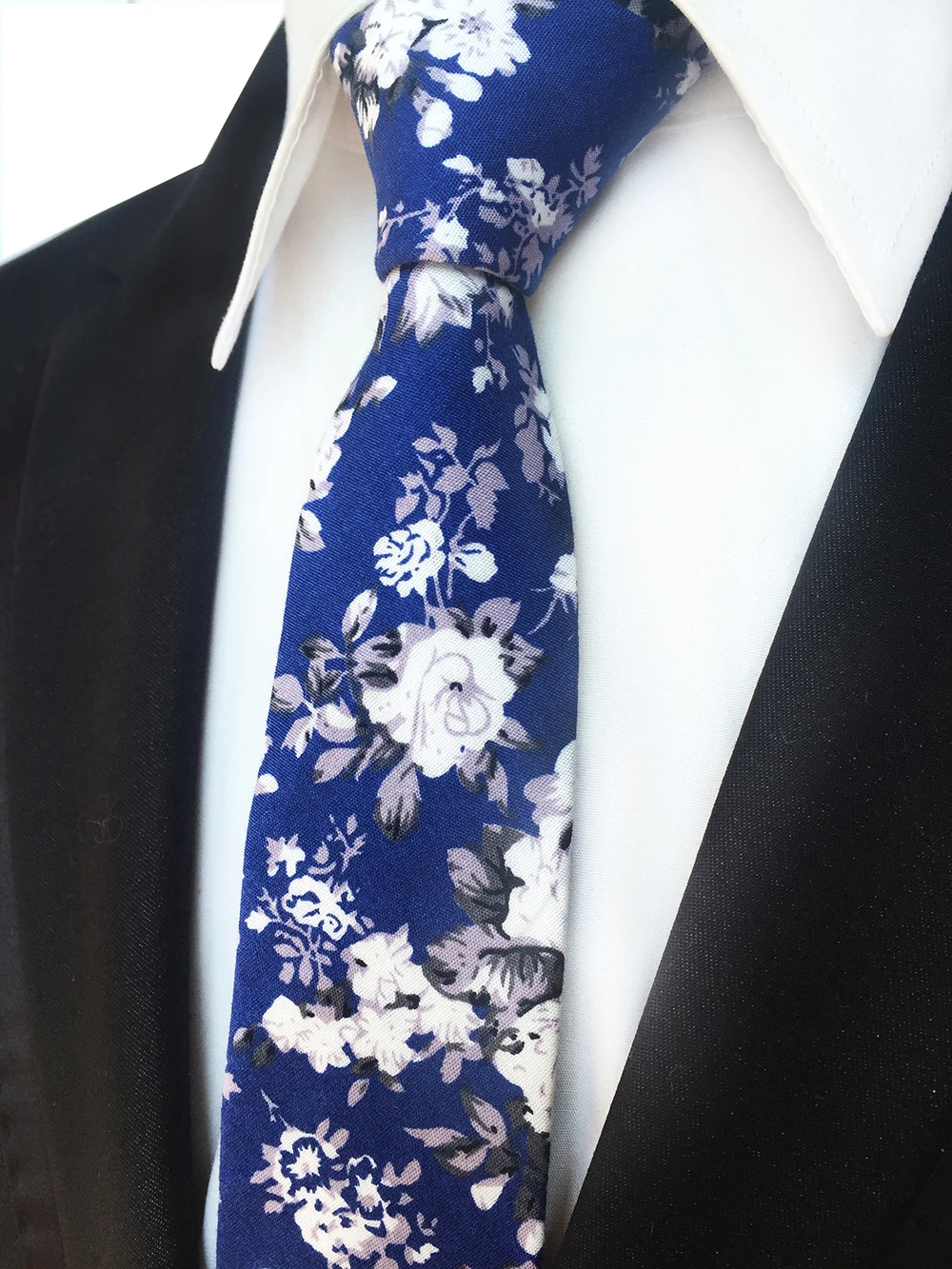 SHIFOPUTI New Design Slim 6CM Men Blue White Ties Cotton Necktie for Men Causal Floral Tie For