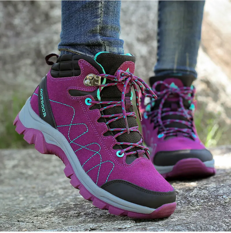 Outdoor Waterproof Hiking Boots Women High-top Anti-skid Winter Warm Mens Boots Professional Mountain Climbing Trekking Shoes