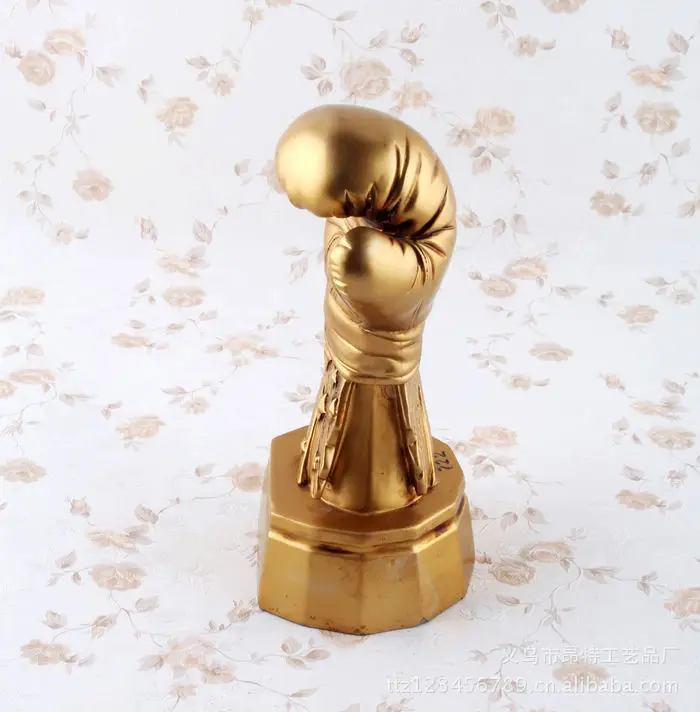 

BOXING glove fight glove trophy 15.5cm souvenir trophy fighting Sanda wrestling glove trophy
