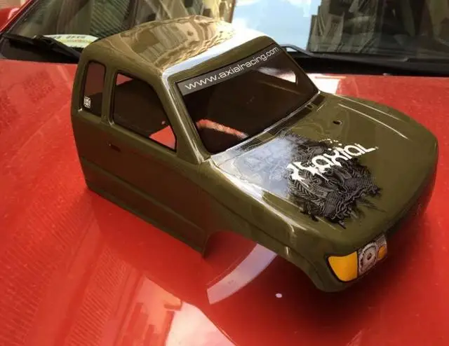 

Axial Racing 1/10 Scale RC Crawler Body Shell SCX10 sprayed AX4025 for AX90022