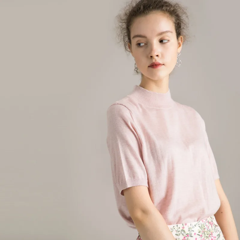 Women Wool Pullovers Half Sleeved Solid Stand