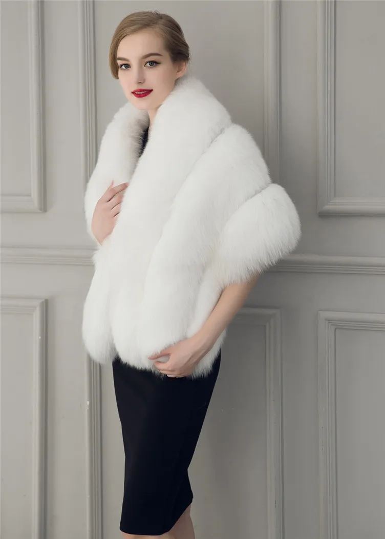 2018 Hcyo Korean version of the imitation of rabbit fur shawl imitation water mane fur grass cloak vest women's coat (7)