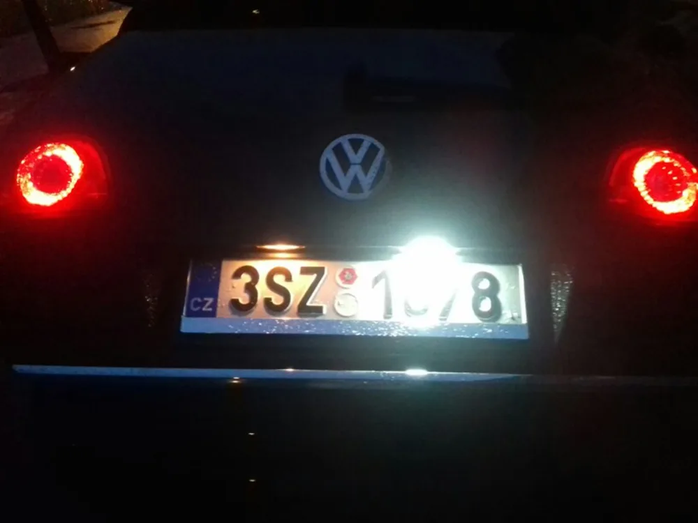 1 пара супер яркий светодиодный номерной знак светильник для VW Touran Caddy ЭОС Гольф плюс Джетта/Syncro Passat B6/B5.5 транспортер T5