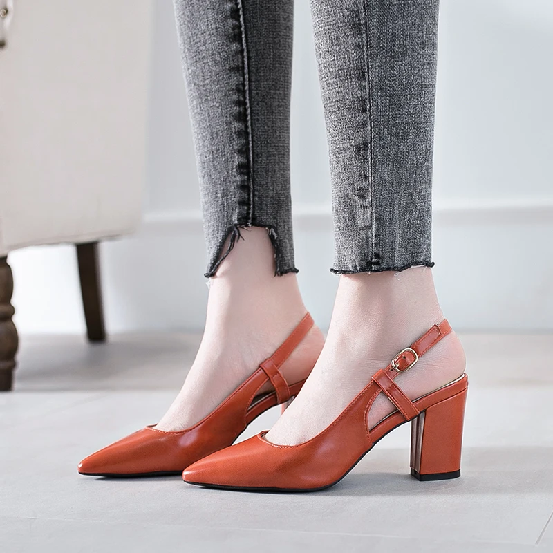 Туфли на высоком каблуке; женские модные туфли-лодочки на толстом высоком каблуке с заостренным носком и пряжкой; Летняя обувь; цвет оранжевый, красный, бежевый, абрикосовый; большие размеры 34-39; f062