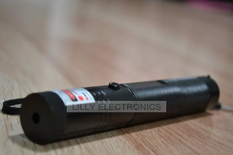 

Adjustable Focusable Housing Host Case for Laser Pointer Torch ( GD-301)