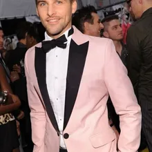 Изготовленный На Заказ Розовый Смокинг серый костюм из 3 предметов, мужской костюм на заказ, костюм сшитый на заказ розовый свадебный смокинг для мужчин с белым жилетом