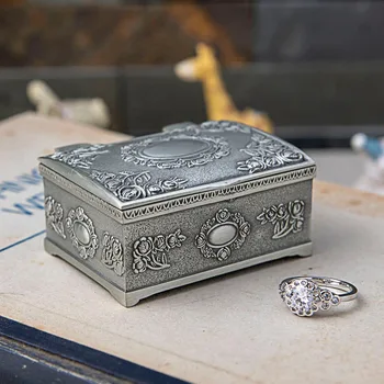 

Size S Metal Jewelry Box Vintage Flower Carved Decor Trinket box Ring Bracelet Pendant Storage Beads Organizer