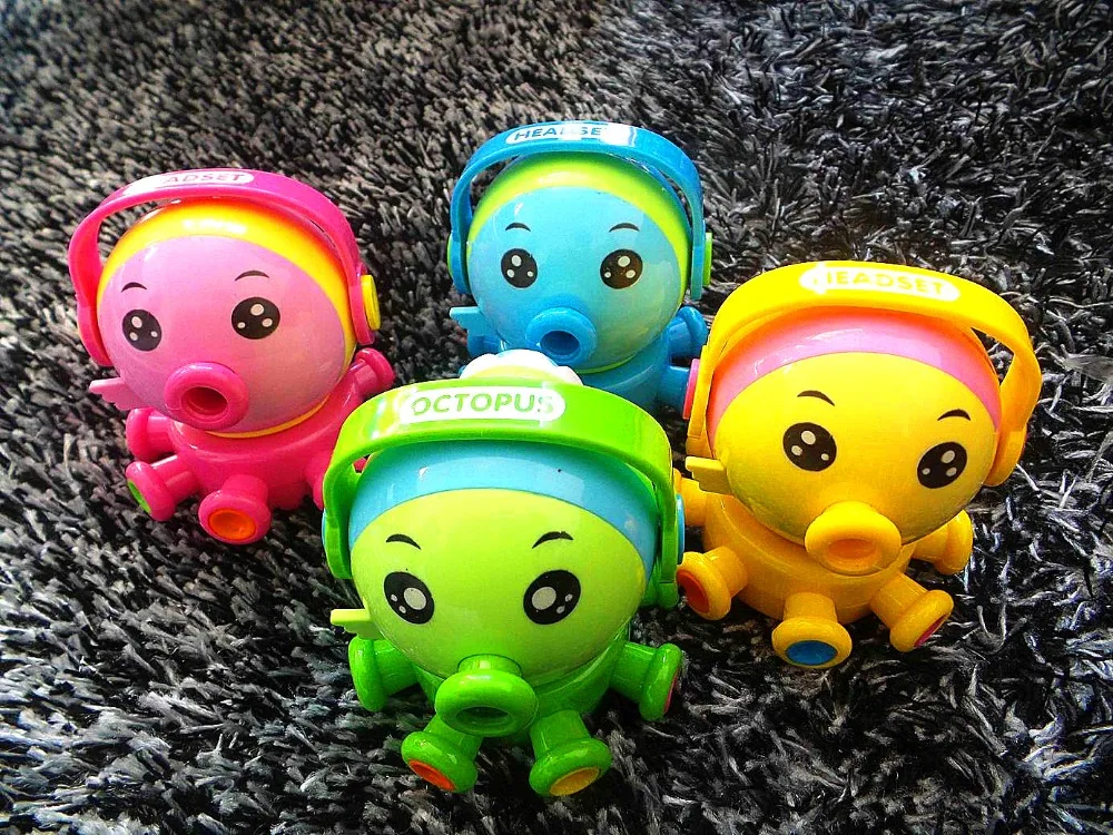 

Cute Student Pencil Sharpener lovely octopus Print Office&School Supplies Useful Sharpener For Kids free shipping