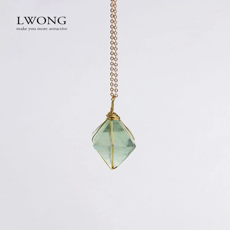 Золотая проволока, обернутая октаэдроном, зеленая флюоритовая подвеска, ожерелье, натуральный камень, ювелирные изделия, исцеляющий драгоценный камень для чакры, ожерелье, уникальный подарок
