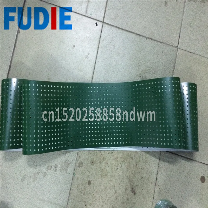 perforated conveyor belt.Green pvc conveyor belt with holein