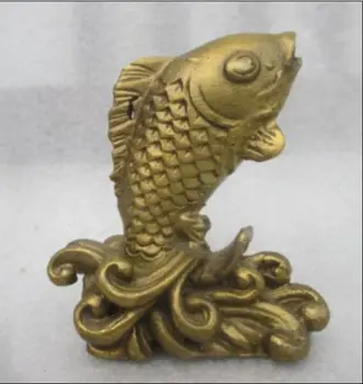 

China's copper rich auspicious carp statue of rare collection metal handicraft