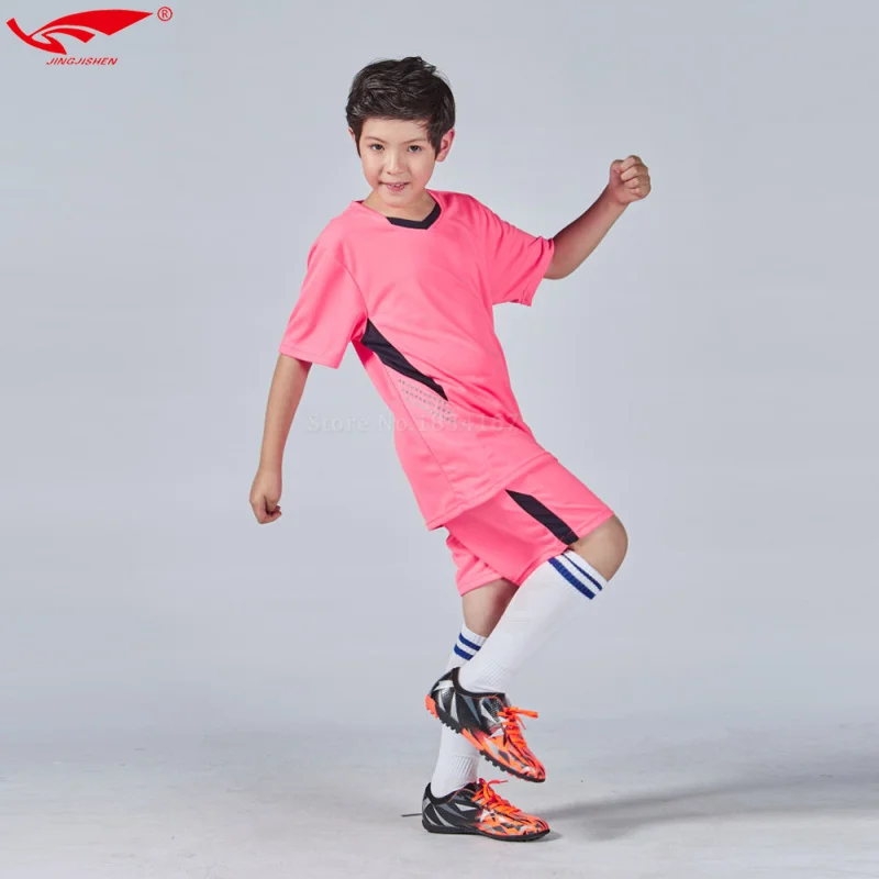 Prix pour Haute qualité maillots de football de l'enfant 2016 2017 enfants football set garçons personnalisé football jersey uniformes enfants jeunes nouveau Prix pour Haute qualité maillots de football de l'enfant 2016 2017 enfants football set garçons personnalisé football jersey uniformes enfants jeunes nouveau