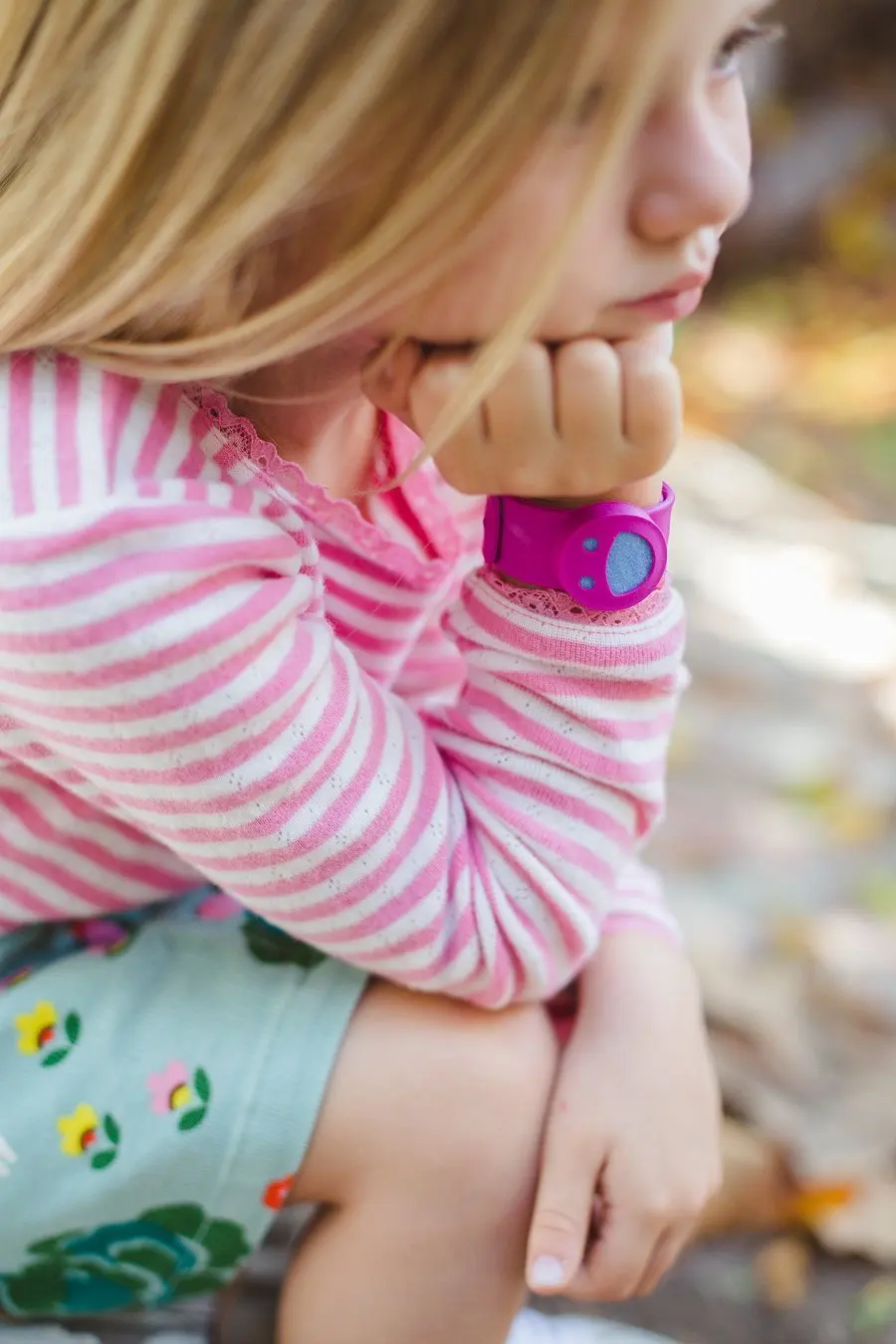 Kids-silicone-Bracelet-Essential-Oil-Diffuser-Slap-Bracelet-with-Lava-Rock-and-color-pads (3)