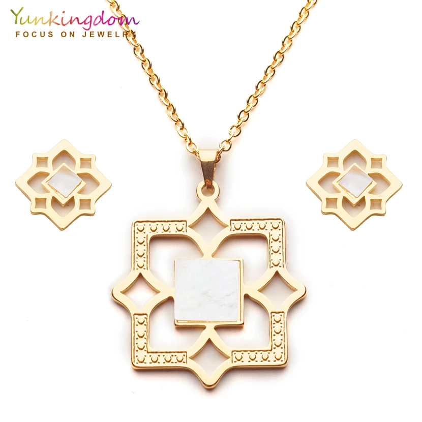 

Yunkingdom new fashion design stainless steel Nigerian jewelry sets pendant necklace stud earrings for women UE0258