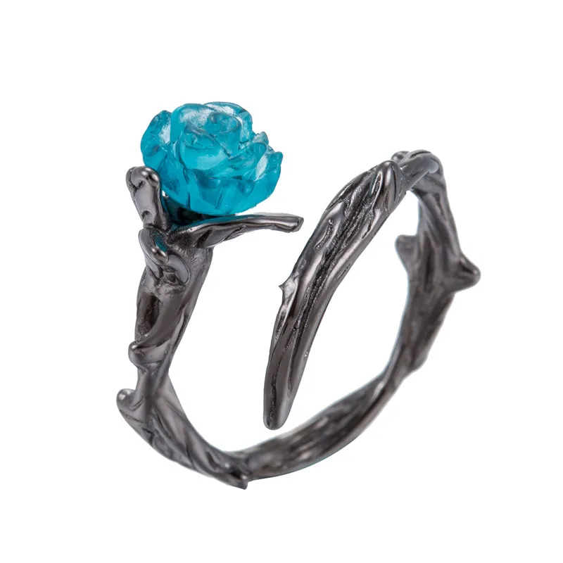black flowr ring