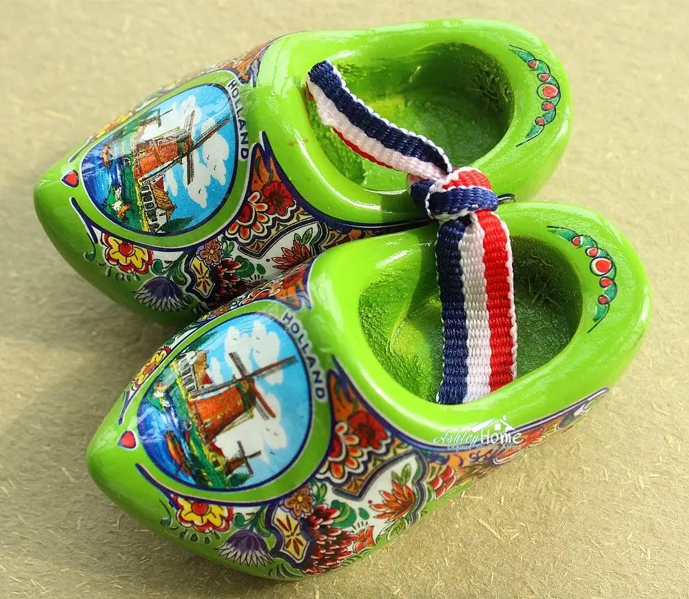 2.5" Netherlands Holland Dutch Wooden Shoes Tourist Souvenir Fridge