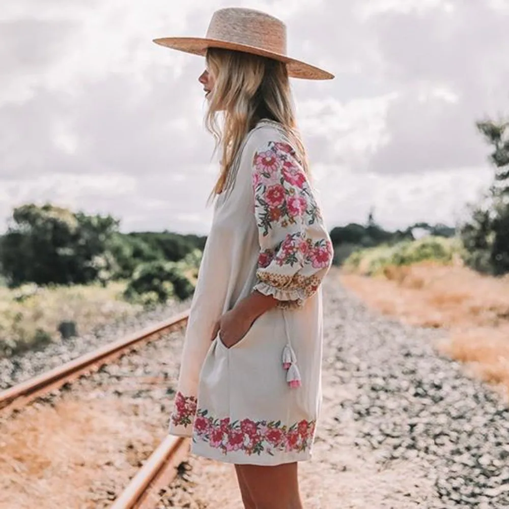 

Streetwear Embroideried Tunic Dress Floral Dress Spring Summer Lantern Sleeve of V-neck Women Dress Boho Hippie Dress Free Beach