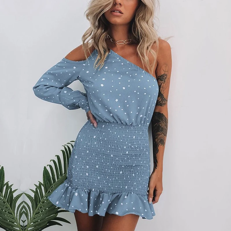 

2019 Summer Spot One Shoulder Dress Women's Sexy Shirred Bodycon Dress Mini Robe Ruffled Boho Dress Female Vestidos