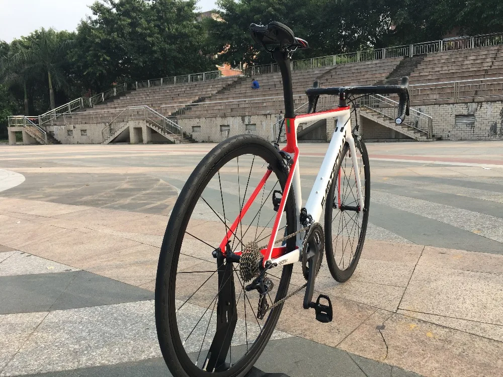 Perfect TAIWAN brand FASTERWAY burnt orange with sliver carbon Road Complete Bike 22 Speed R8000 Groupset Bicycle D brake 49/52/54/56/58 27