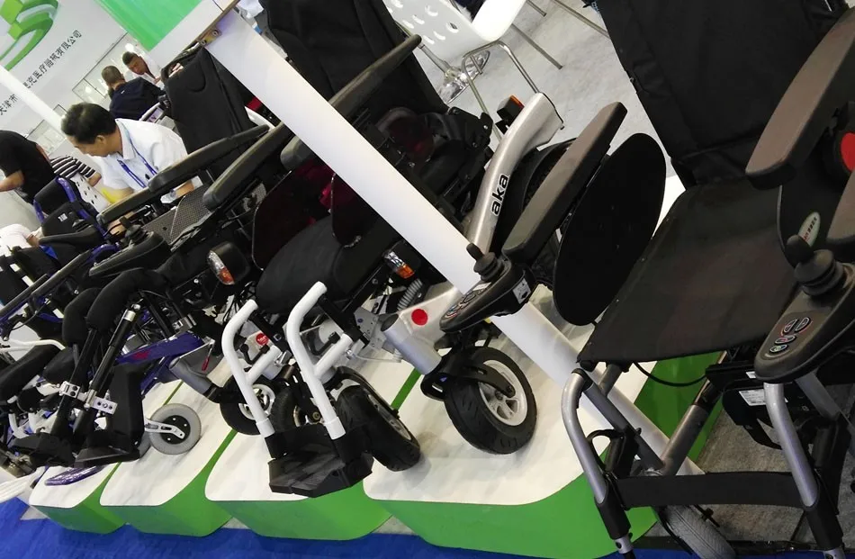 electric wheelchair1  950pixels