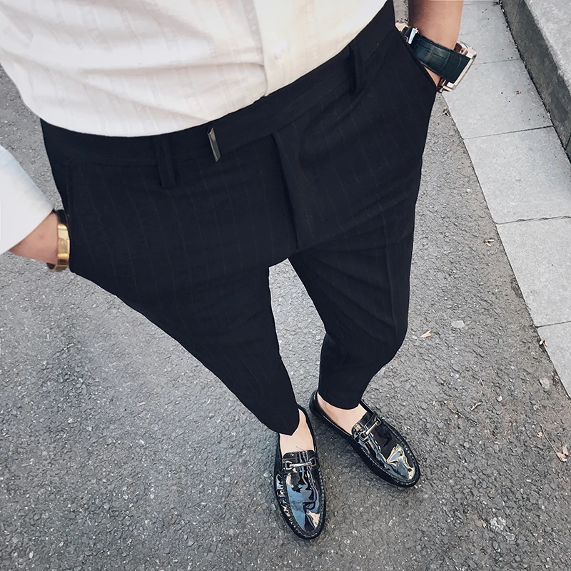 

2018 spring new street shoot texture stripes casual pants men's gentleman nine pants tide