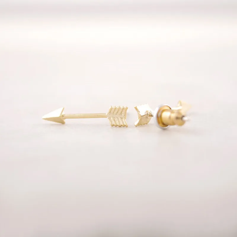 Shuangshuo-Small-Arrow-Stud-Ea