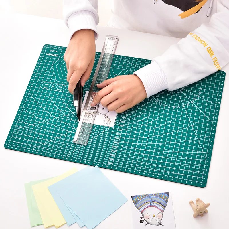

Deli A3 PVC Cutting Mat Cutting Pad Patchwork Cut Pad A3 Patchwork Tools Manual DIY Tool Cutting Board Durable Paper Mat