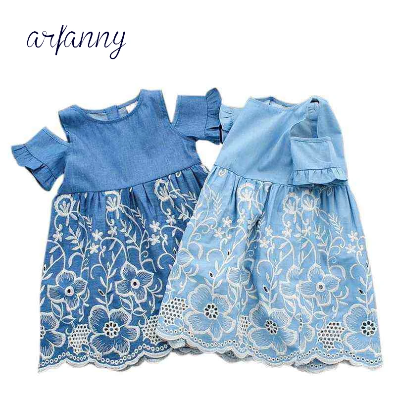 girls cowboy dress AR Фанни модная одежда для девочек летние полые ковбойские платья дети полые натуральный хлопок вышитые раддл рукавом Детская джинсовое платье Children's denim dress