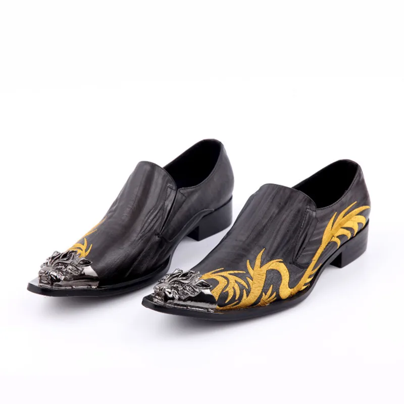 Main Mariage Rouge Appartements Mabaiwan Or La Noir De Broderie Pantoufle En Glissent Cuir rouge Mocassins Robe Hommes Mode Chaussures Casual Sur 7qxwUTqpB