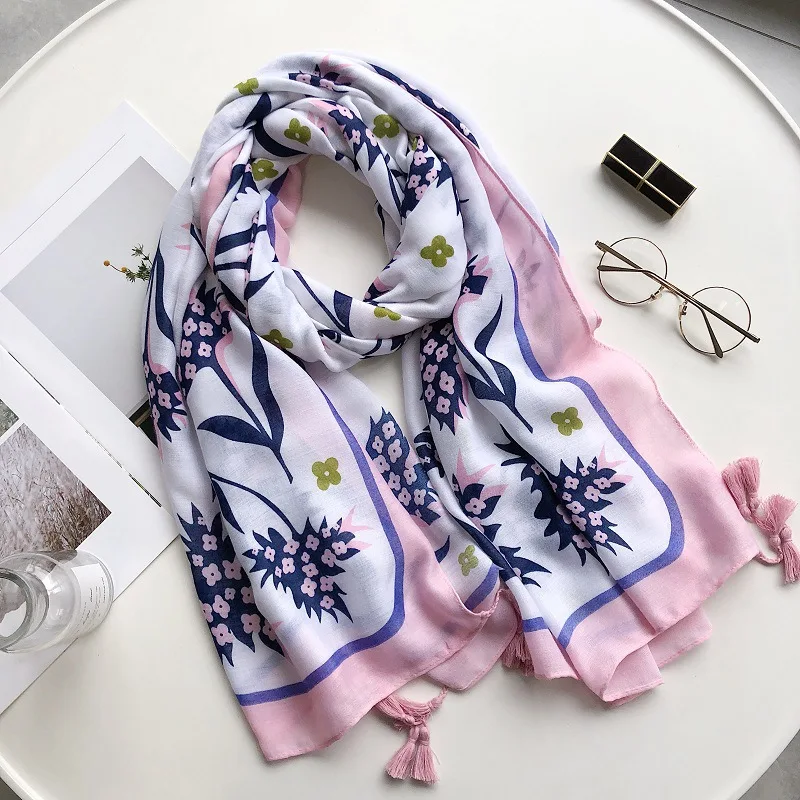 

2019 New Floral Print Beach Tassel Scarf Shawls Cotton Flower Wrap Muffler Hijab 2 Color Wholesale 10pcs/LOT Free Shipping