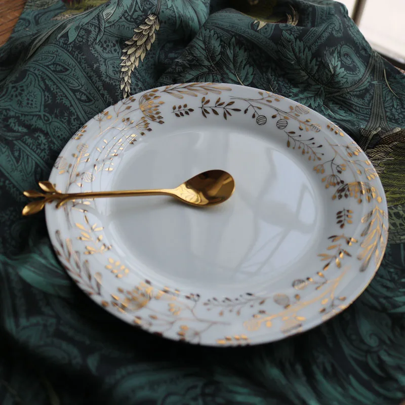 

Ceramic Golden Leaves Fresh and Delicate Plate/Desert Plate/Decorative Plate/Spoon