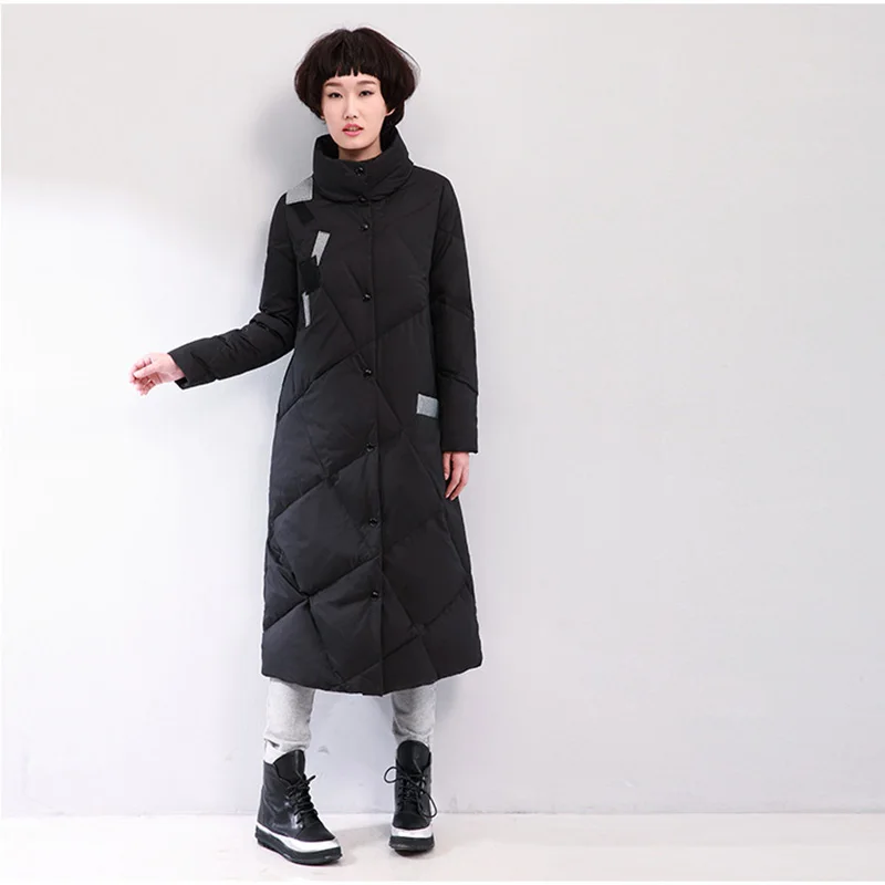 Новинка, Модная европейская длинная Стеганая пуховая парка, теплая зимняя куртка со стоячим воротником, женское плотное пуховое пальто высокого качества, WUJ0344